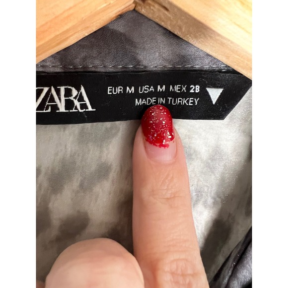 ZARA Sheer Leopard Print Button Up Shirt Puff Sleeve Blouse Top M - Picture 3 of 5